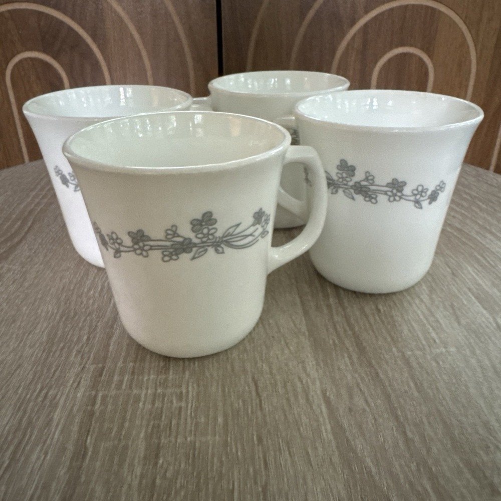 Set of 4 Corelle Corning Ware Ribbon Bouquet Coffee Cups - White & Gray Flowers